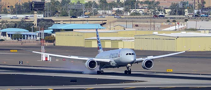 American Airlines' first Boeing 787-823 N800AN, Phoenix Sky Harbor, March 7, 2015